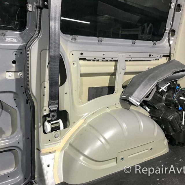 Утепление салона Volkswagen Caravelle