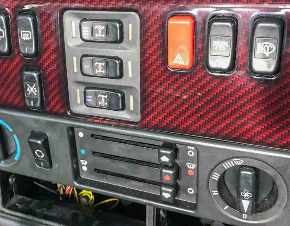 Сборка торпедо Mercedes G-Class Pickup